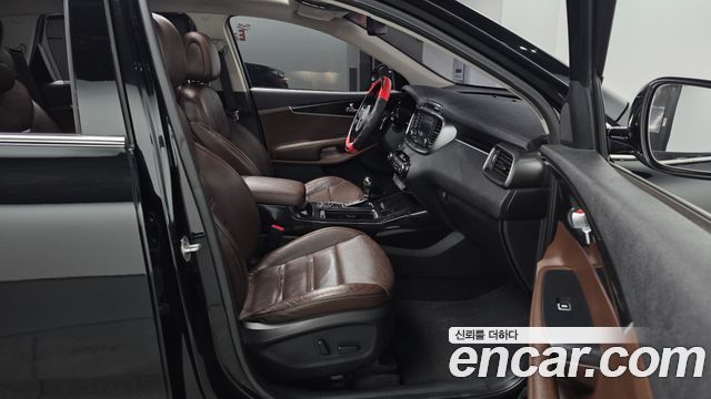 Kia Sorento 2016 — photo 17