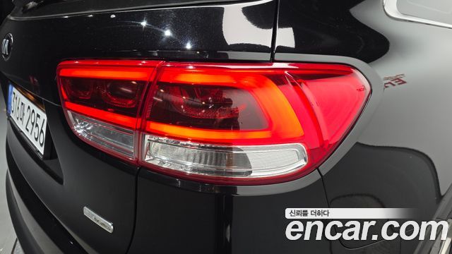Kia Sorento 2016 — photo 9