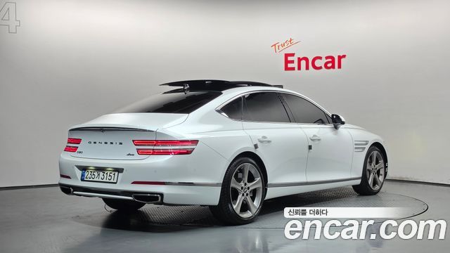 Genesis G80 2022 — photo 2