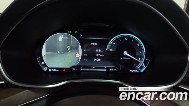 Genesis G80 2022 — photo 11