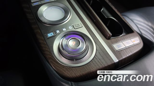 Genesis G80 2022 — photo 12