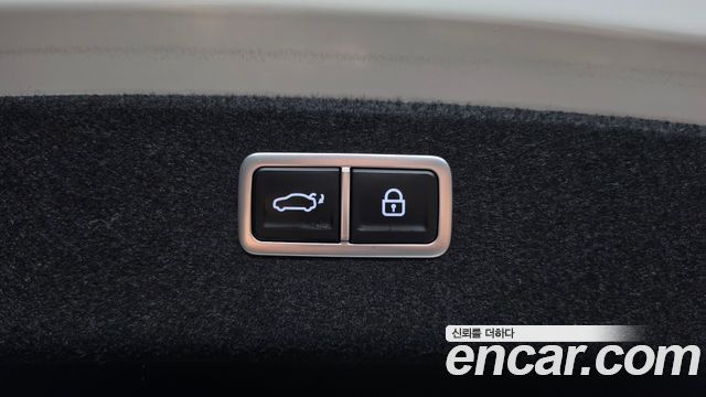 Genesis G80 2022 — photo 23