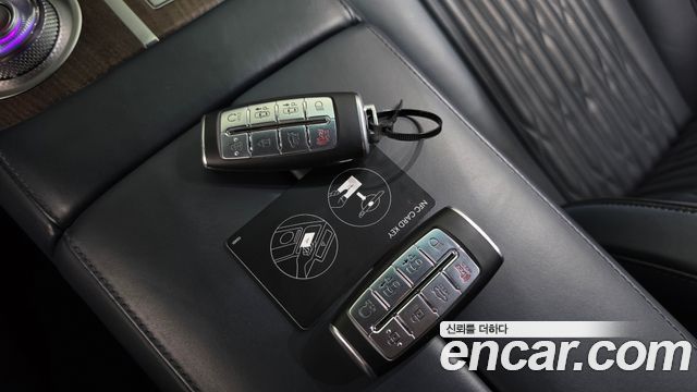Genesis G80 2022 — photo 30