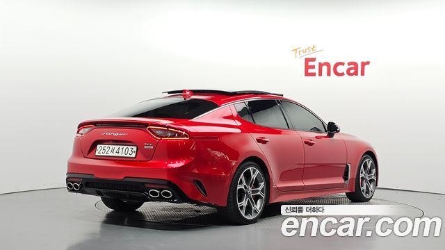 Kia Stinger 2020 — photo 2
