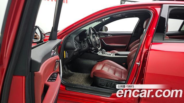 Kia Stinger 2020 — photo 10
