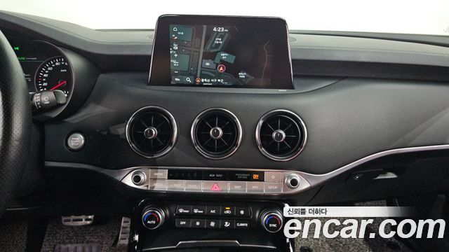 Kia Stinger 2020 — photo 12