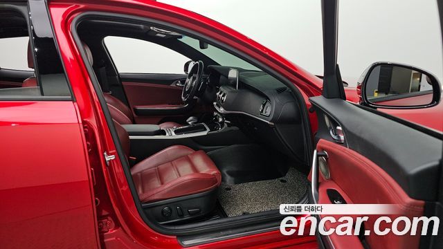 Kia Stinger 2020 — photo 18