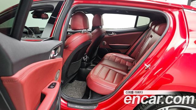 Kia Stinger 2020 — photo 19