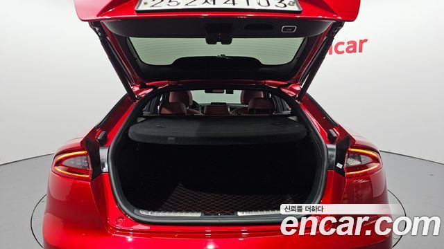 Kia Stinger 2020 — photo 20