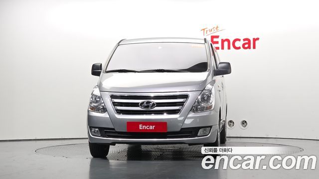 Hyundai Starex 2018 — photo 3