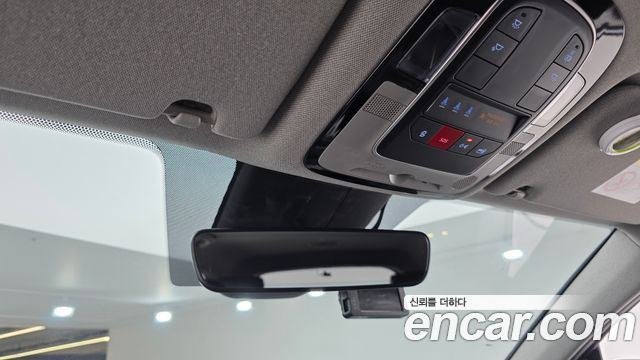 Hyundai Santafe 2023 — photo 16