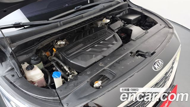 Kia Canival 2019 — photo 6