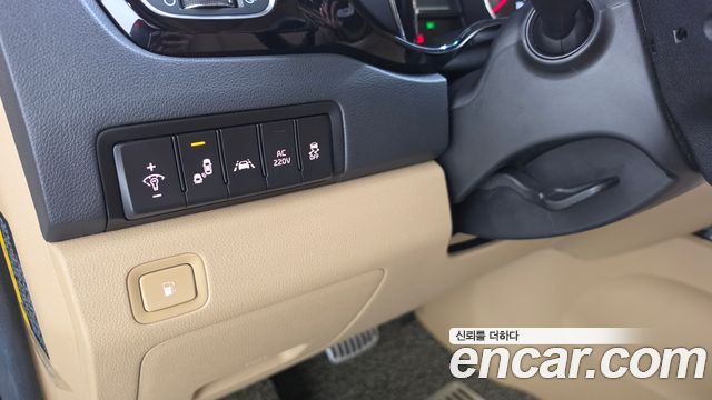 Kia Canival 2019 — photo 27