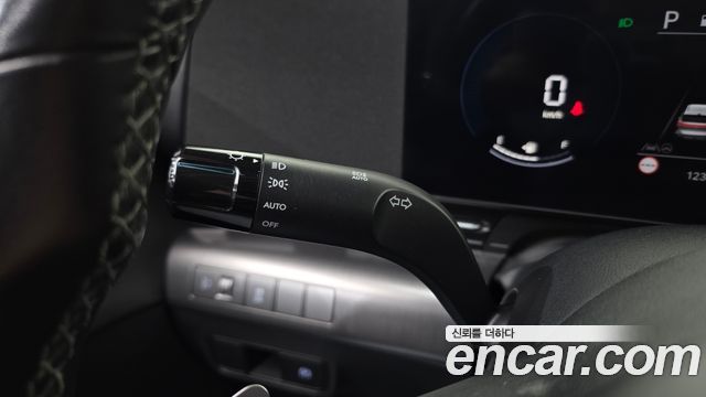 Hyundai Kona 2023 — photo 29