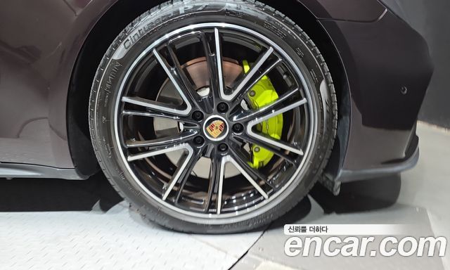 Porsche Panamera 2021 — photo 7