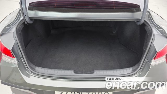 Hyundai AVANTE 2024 — photo 20