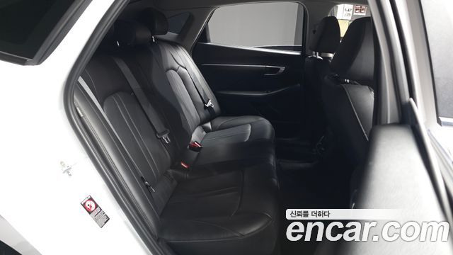 Hyundai Sonata 2020 — photo 18