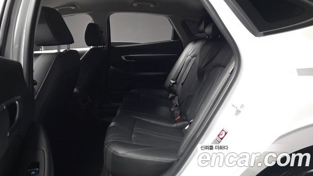 Hyundai Sonata 2020 — photo 16