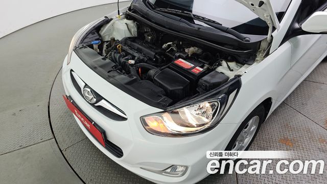 Hyundai Accent 2014 — photo 6