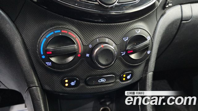 Hyundai Accent 2014 — photo 25