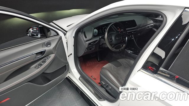 Hyundai Sonata 2021 — photo 17