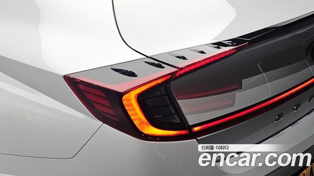 Hyundai Sonata 2021 — photo 9