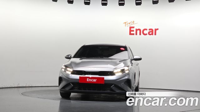 Kia K3 2024 — photo 3