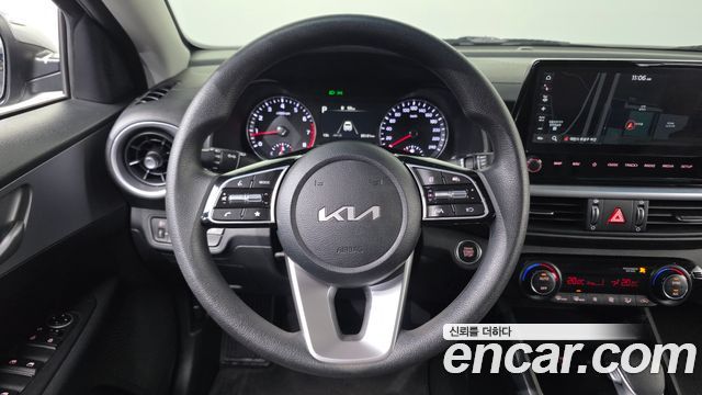 Kia K3 2024 — photo 14