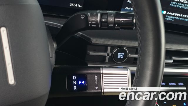 Hyundai Santafe 2024 — photo 12