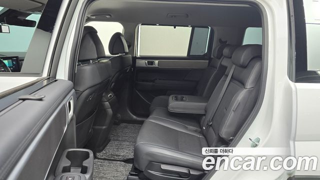 Hyundai Santafe 2024 — photo 17