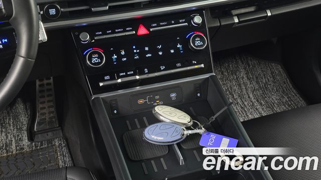 Hyundai Santafe 2024 — photo 25