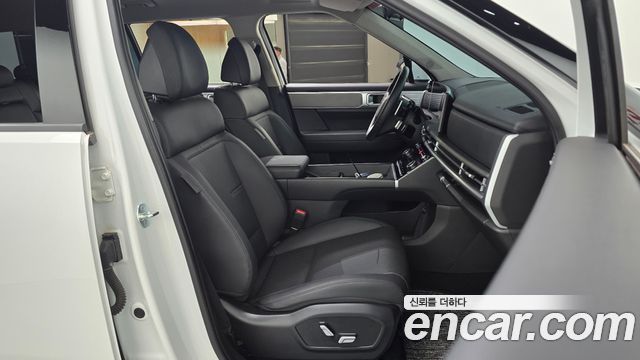 Hyundai Santafe 2024 — photo 16