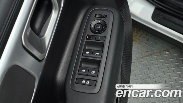 Hyundai Santafe 2024 — photo 27