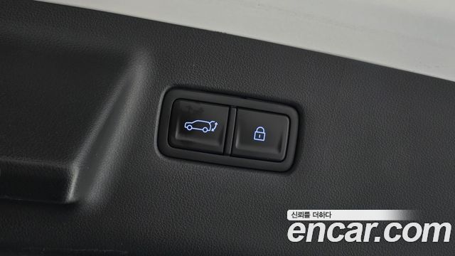Hyundai Santafe 2024 — photo 31