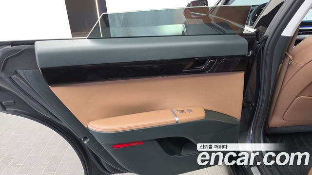 Hyundai Grandeur 2023 — photo 15