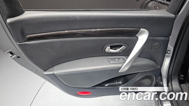 Renault Korea SM7 2019 — photo 15
