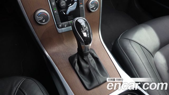 Volvo S80 2015 — photo 12