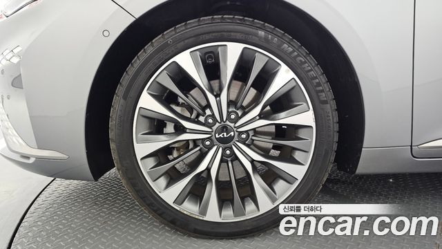 Kia K8 2023 — photo 5