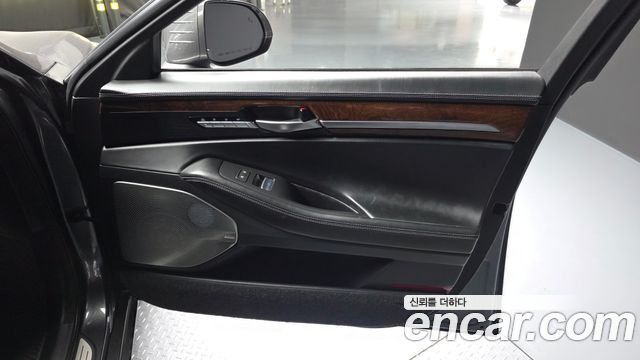 Genesis EQ900 2018 — photo 14