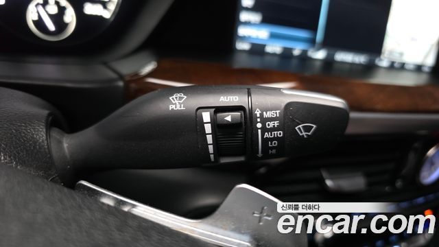 Genesis EQ900 2018 — photo 29