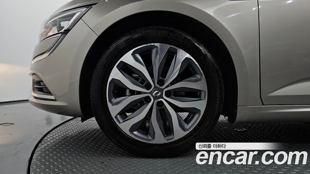 Renault Korea SM6 2017 — photo 5