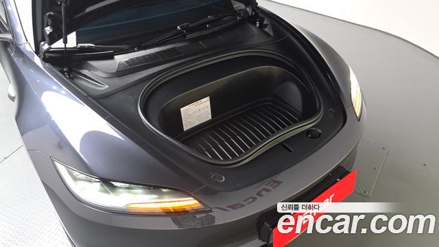 Tesla Model 3 2026 — photo 6
