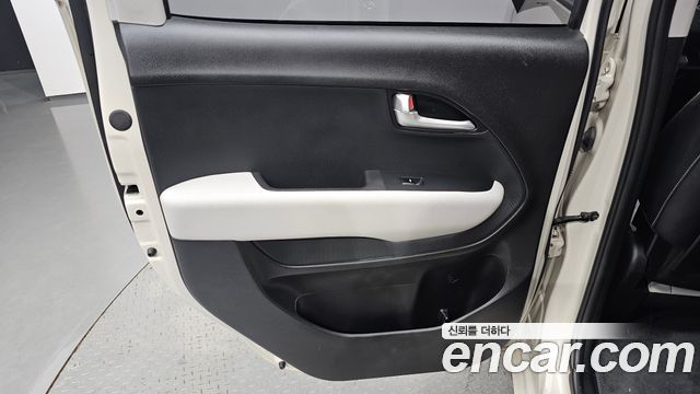 Kia RAY 2023 — photo 15