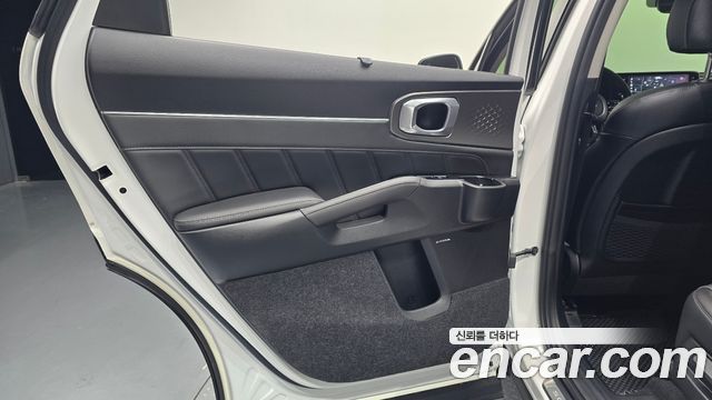 Kia Sorento 2022 — photo 15