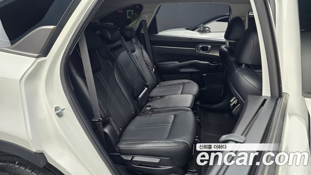 Kia Sorento 2022 — photo 16