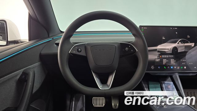 Tesla Model Y 2026 — photo 19