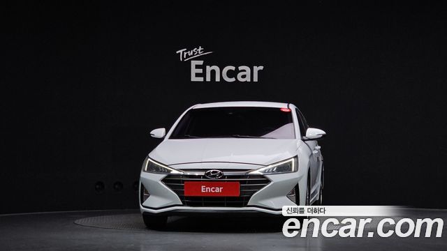 Hyundai AVANTE 2019 — photo 3