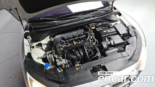 Hyundai AVANTE 2019 — photo 6