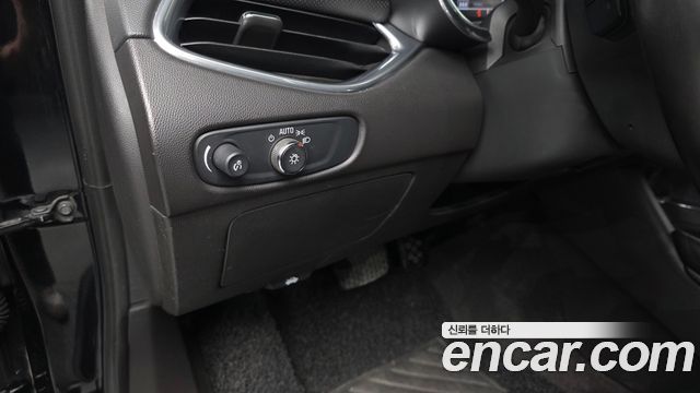 Chevrolet Korea Malibu 2017 — photo 20