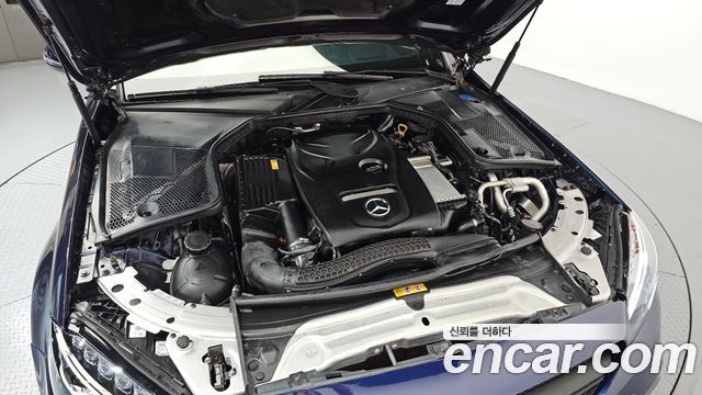 Mercedes-Benz C-Class 2017 — photo 6